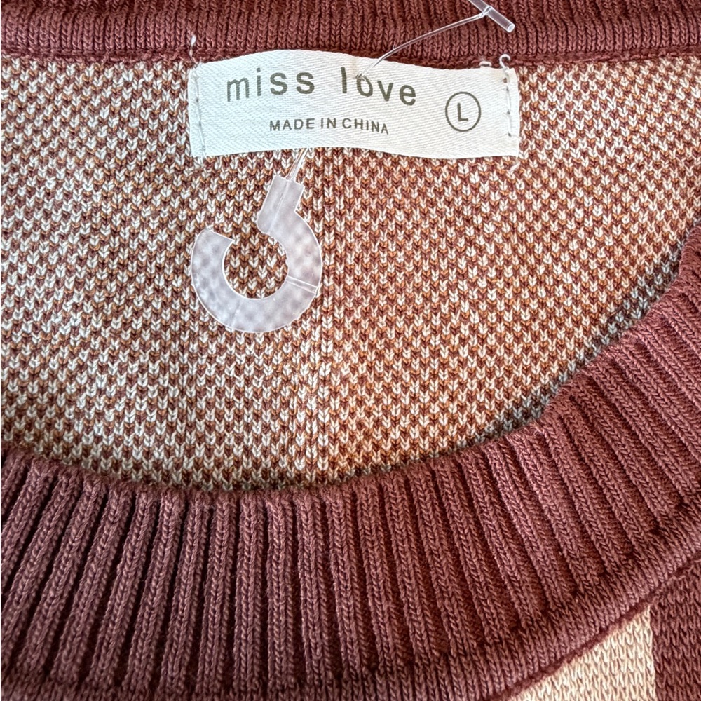 Miss Love Cropped Sweater Vest Women’s Size L Checkered Browns new no tags - Picture 3 of 8
